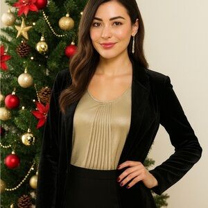 (A10) NWT Catherines Gold Shimmer Plus Curvy Tank Top Blouse 3X 26/28W